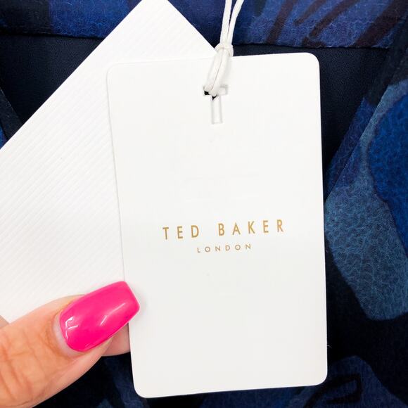 TED BAKER Juleah Mini Dress 4 Dark Navy Floral V-Neck Ruched Sleeve Detail NWT - Picture 10 of 12